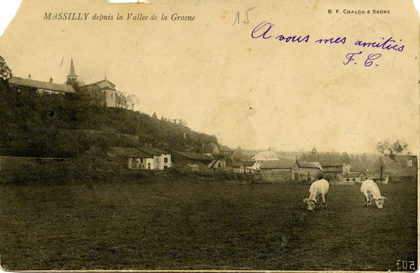 Massilly depuis la vallée de la Grosne.