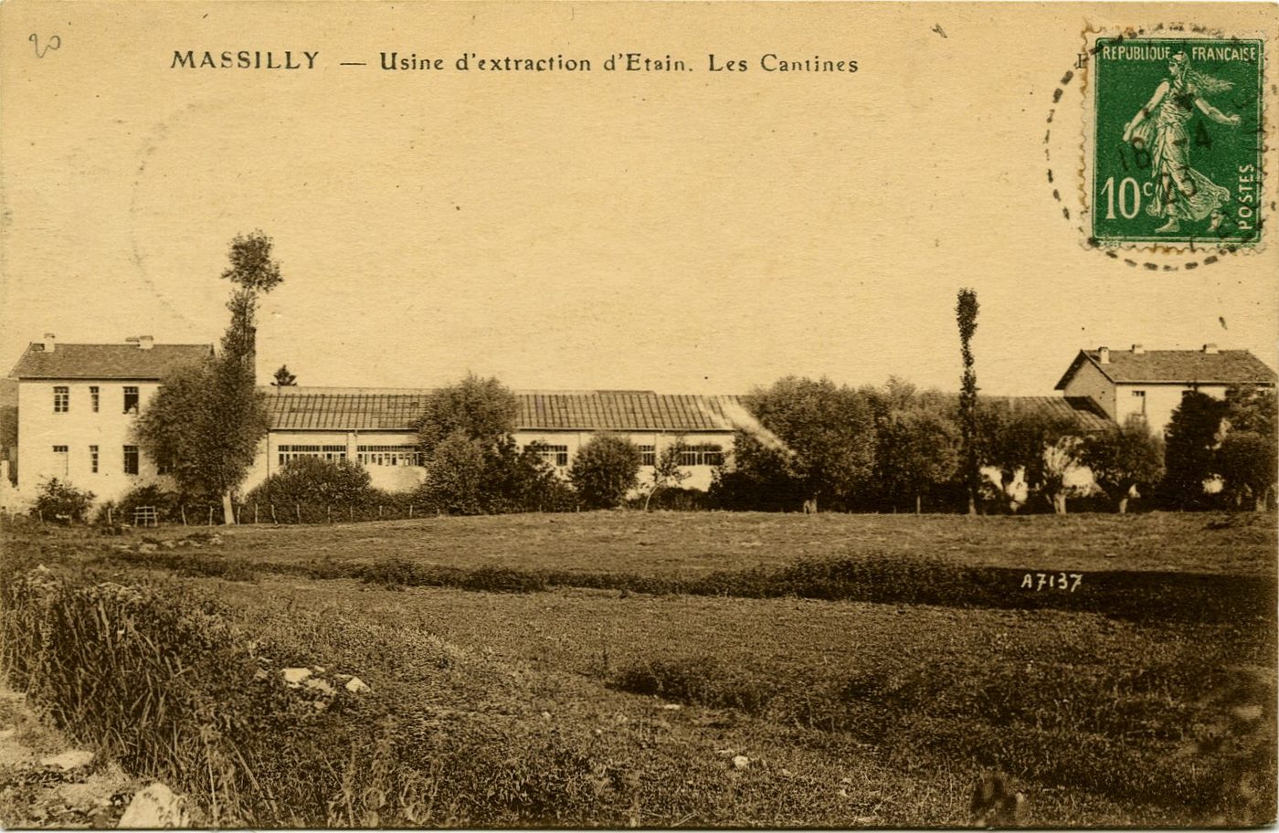 Massilly. Usine d'extraction d'Etain. Les cantines.