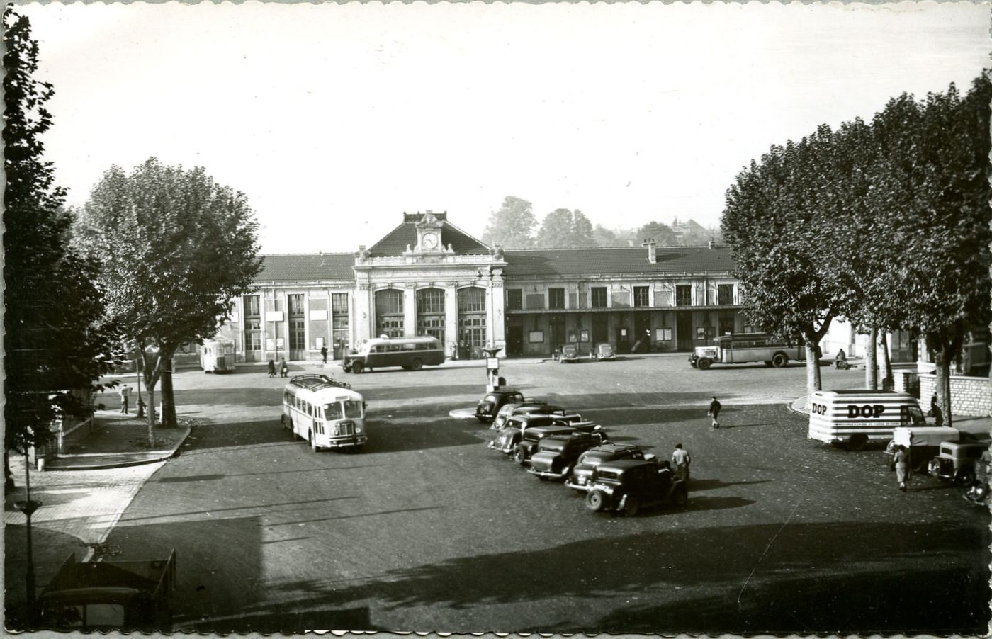 Chalon-sur-Saône. La gare.