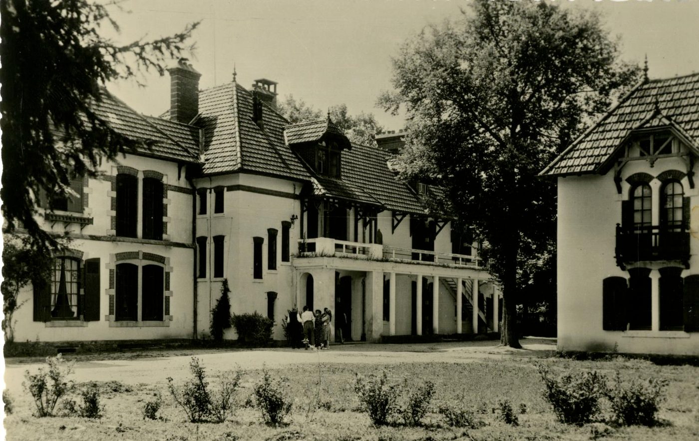 Clinique de la Charmée (Saône-et-Loire).