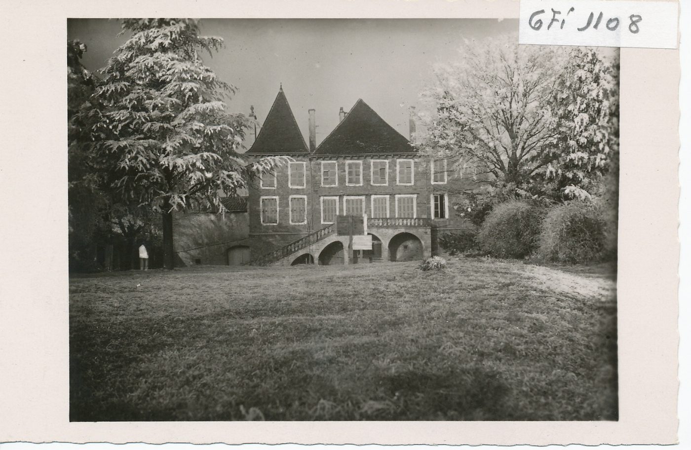 Château de Chevagny-les-Chevrières. Effet de givre.