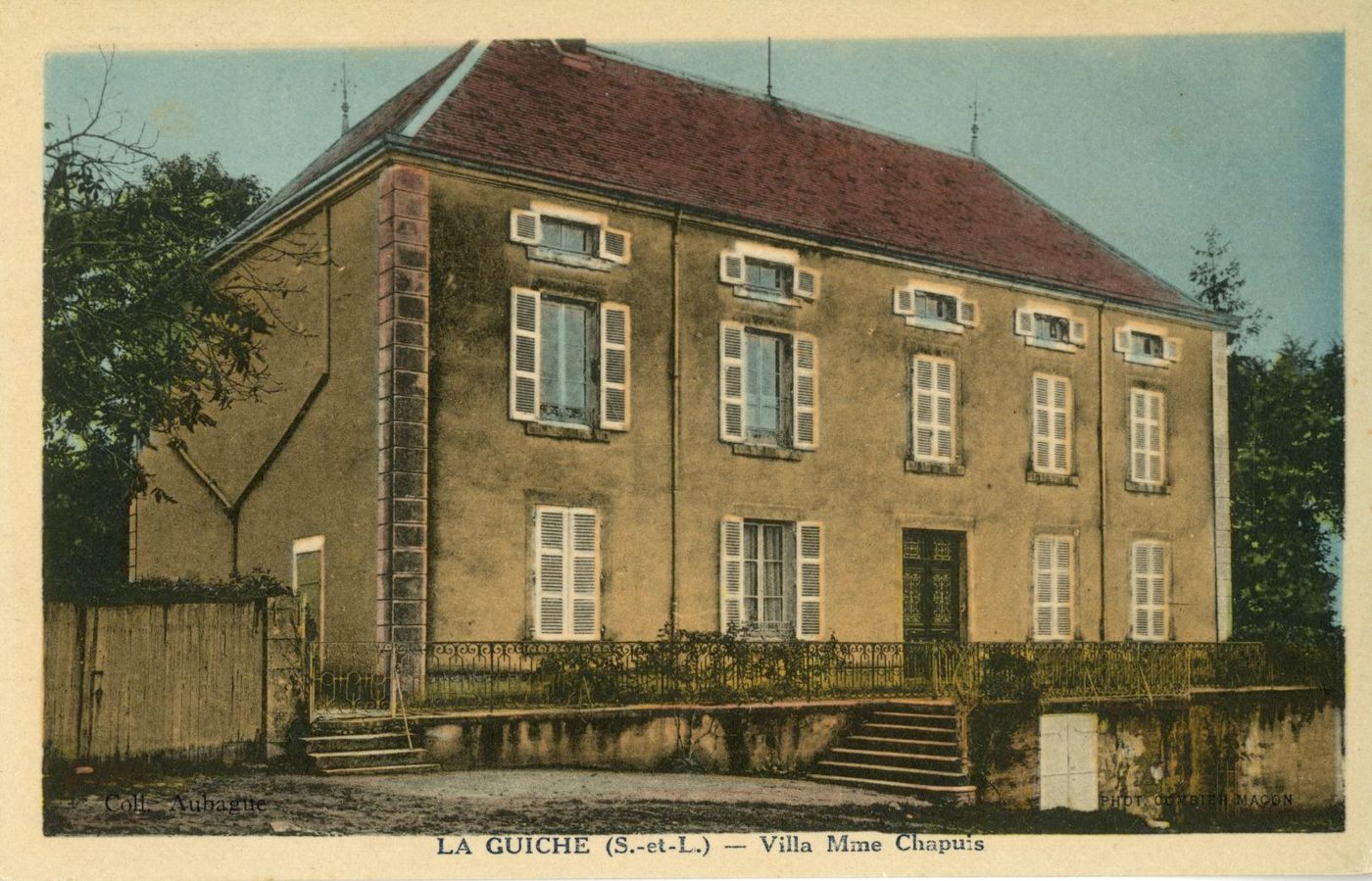 La Guiche (Saône-et-Loire).- Villa de Mme Chapuis.