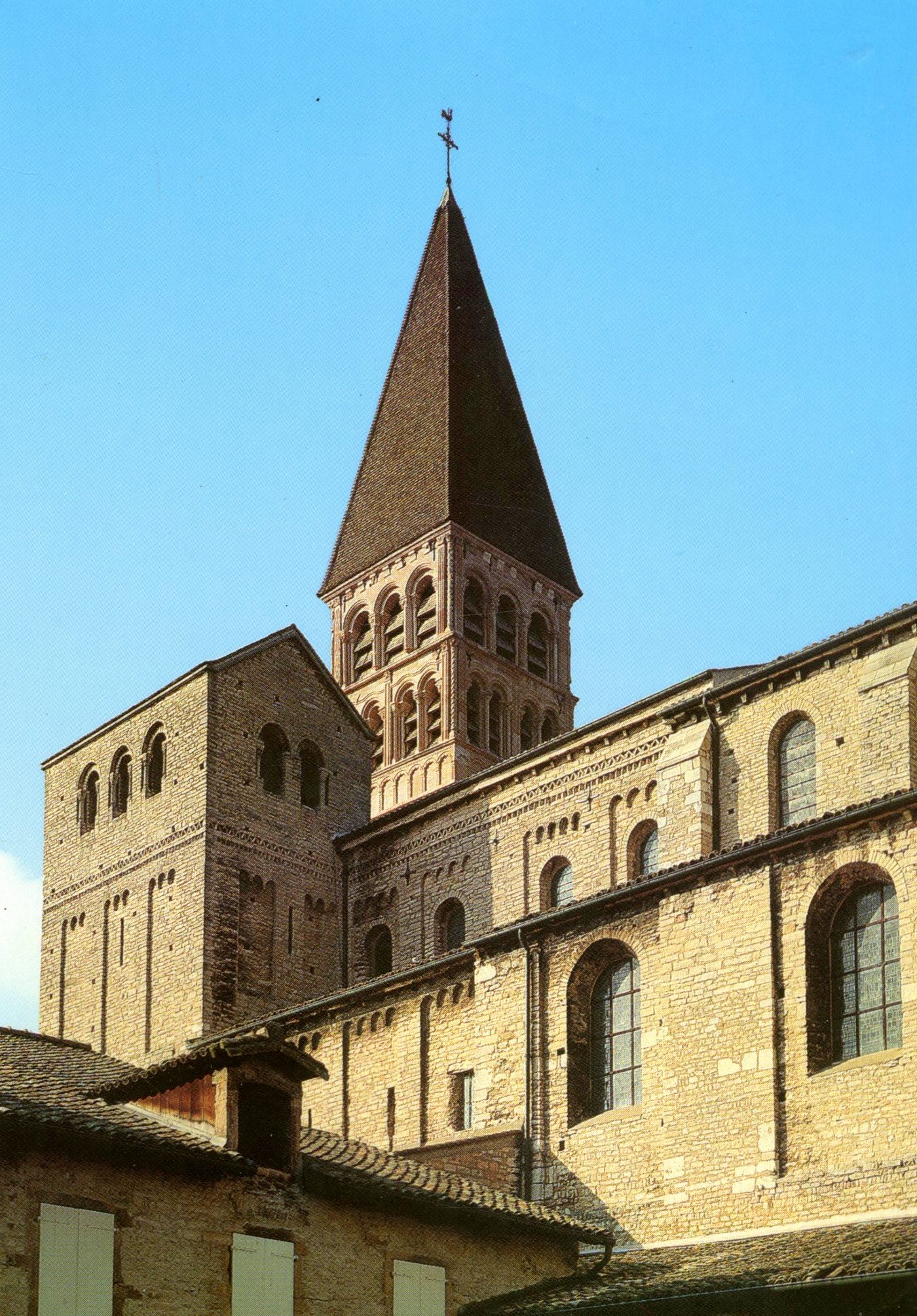 Tournus (Saône-et-Loire).- Abbaye Saint-Philibert (X à XIIe siècle).