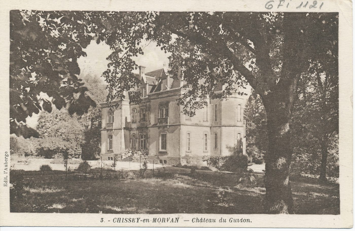 Chissey-en-Morvan. Château du Guidon.