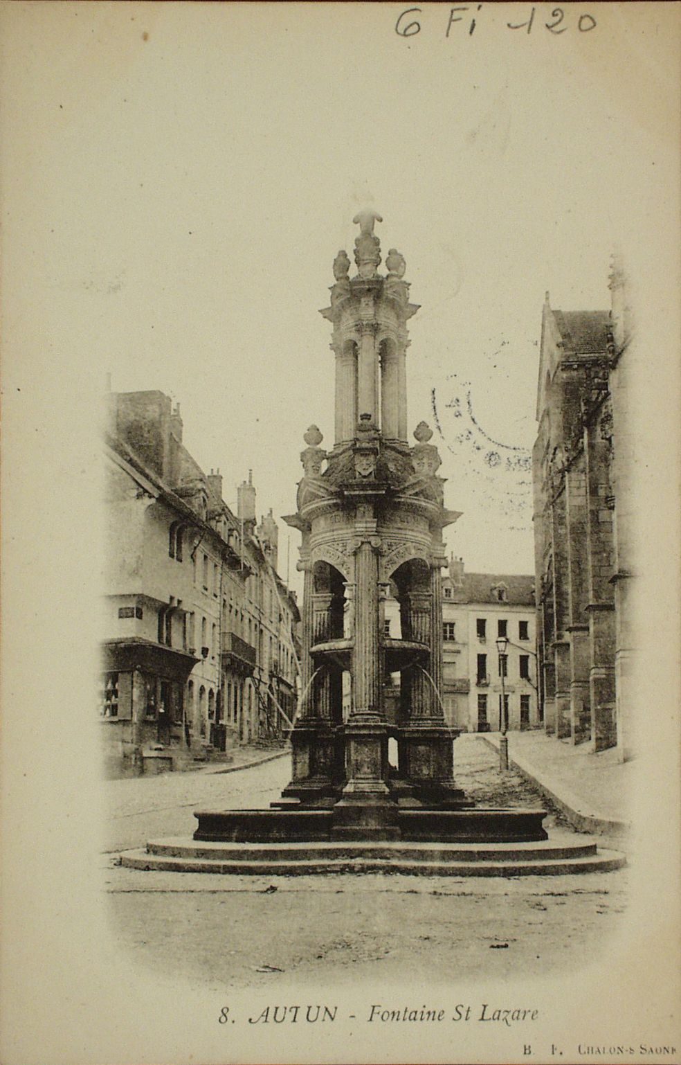 Autun. Fontaine Saint-Lazare.