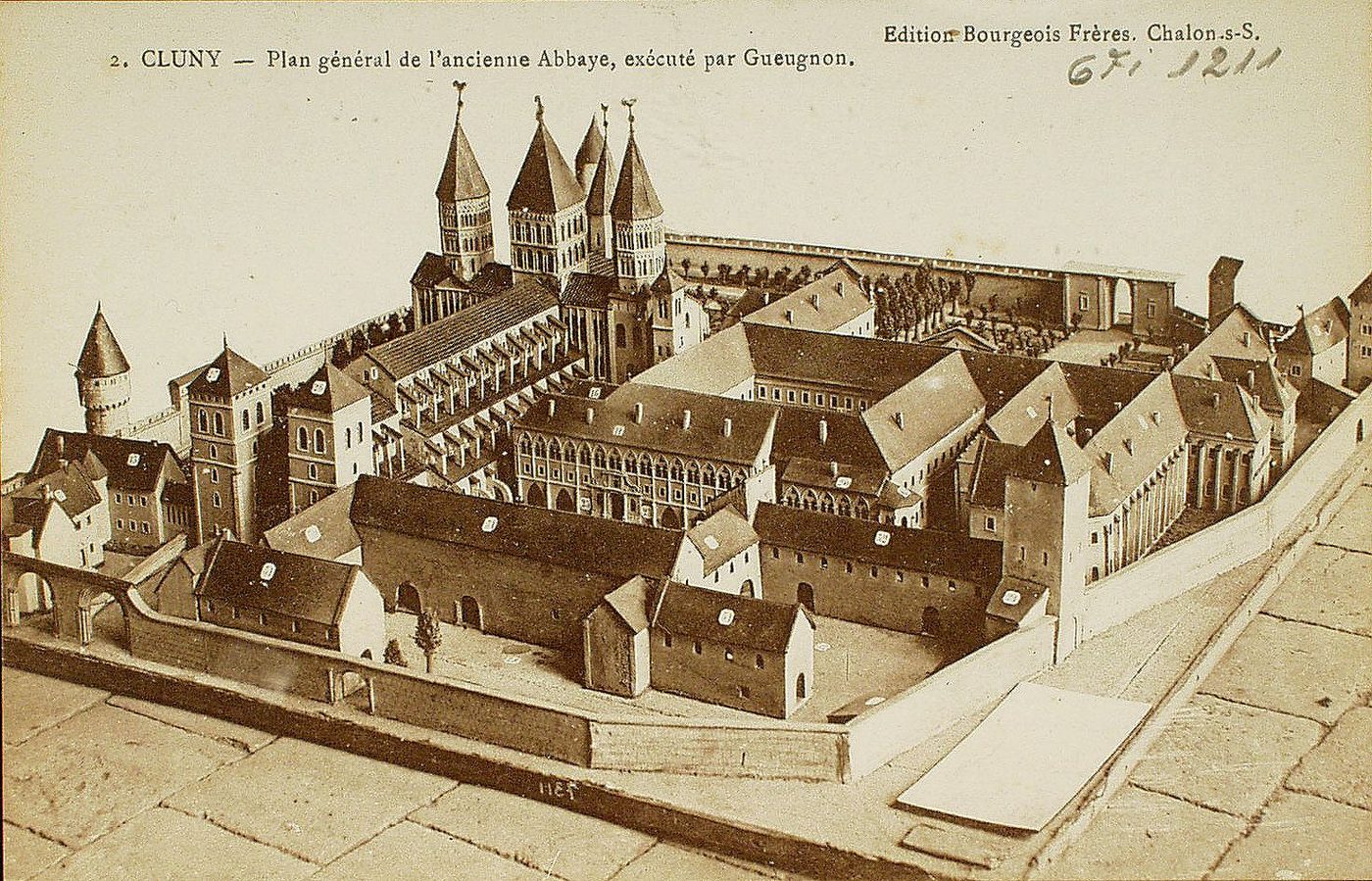 Cluny. Plan général de l'ancienne abbaye, réalisé par Gueugnon.