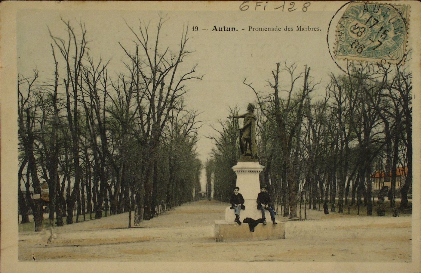 Autun. Promenade des Marbres.