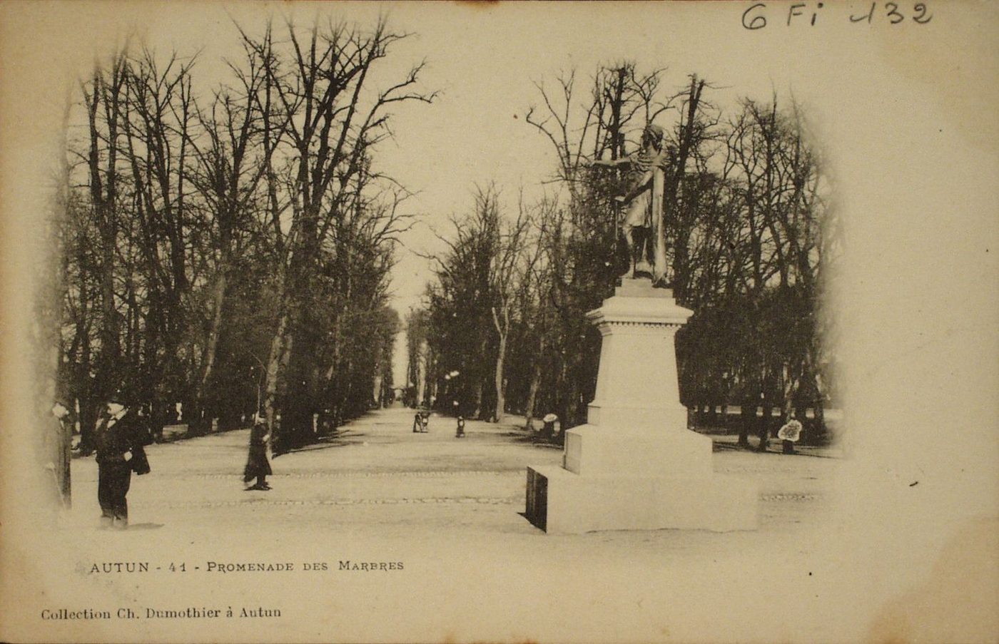Autun. Promenade des Marbres.