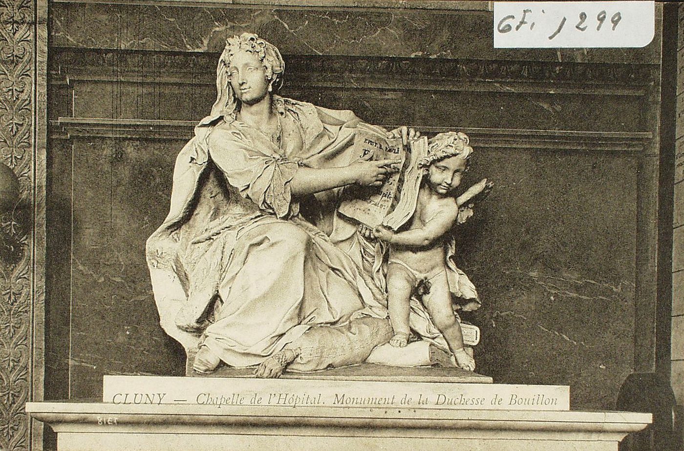 Cluny. Chapelle de l'hôpital. Monument de la duchesse de Bouillon.