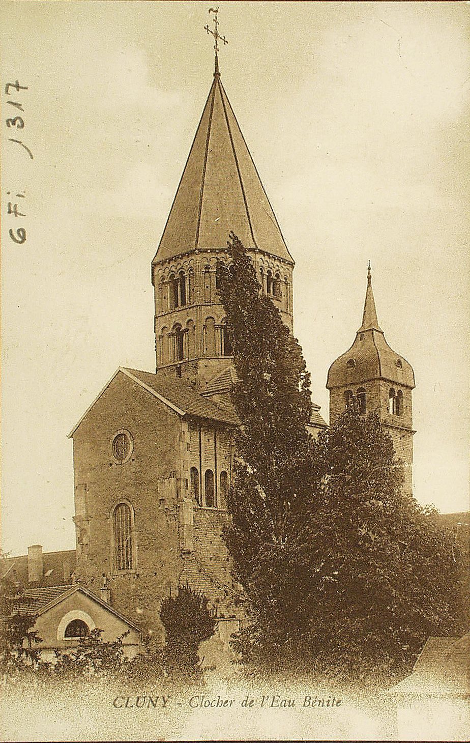 Cluny. Clocher de l'Eau Bénite.