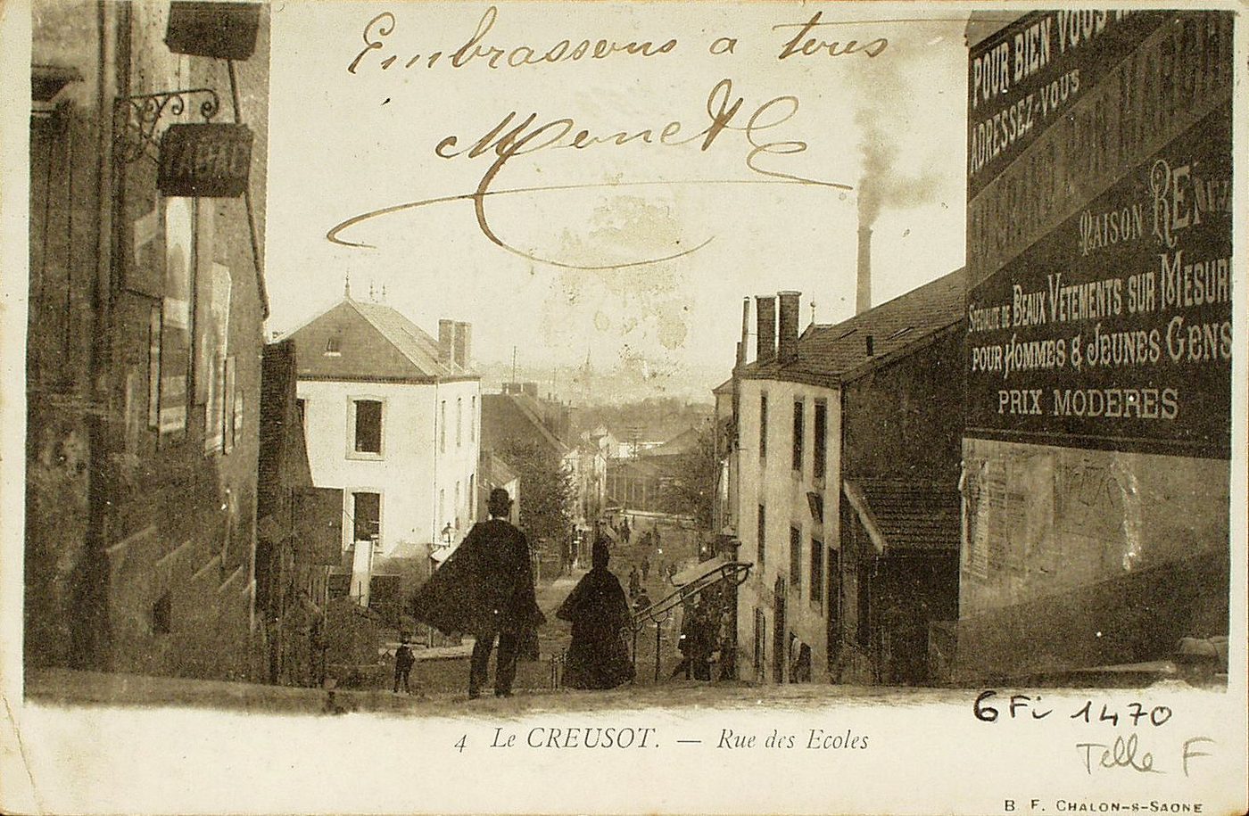Le Creusot. Rue des Ecoles.