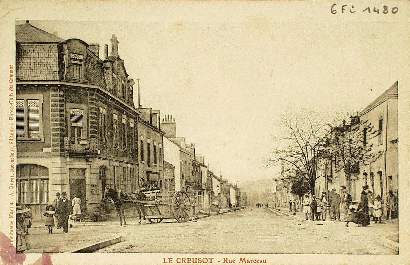 Le Creusot. Rue Marceau.