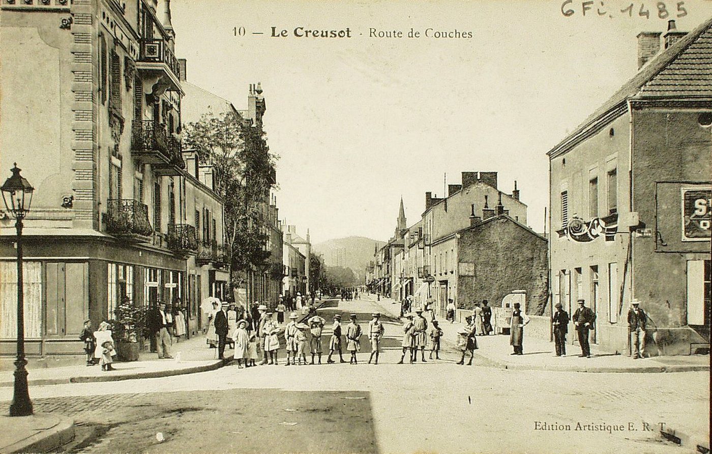 Le Creusot. Route de Couches.
