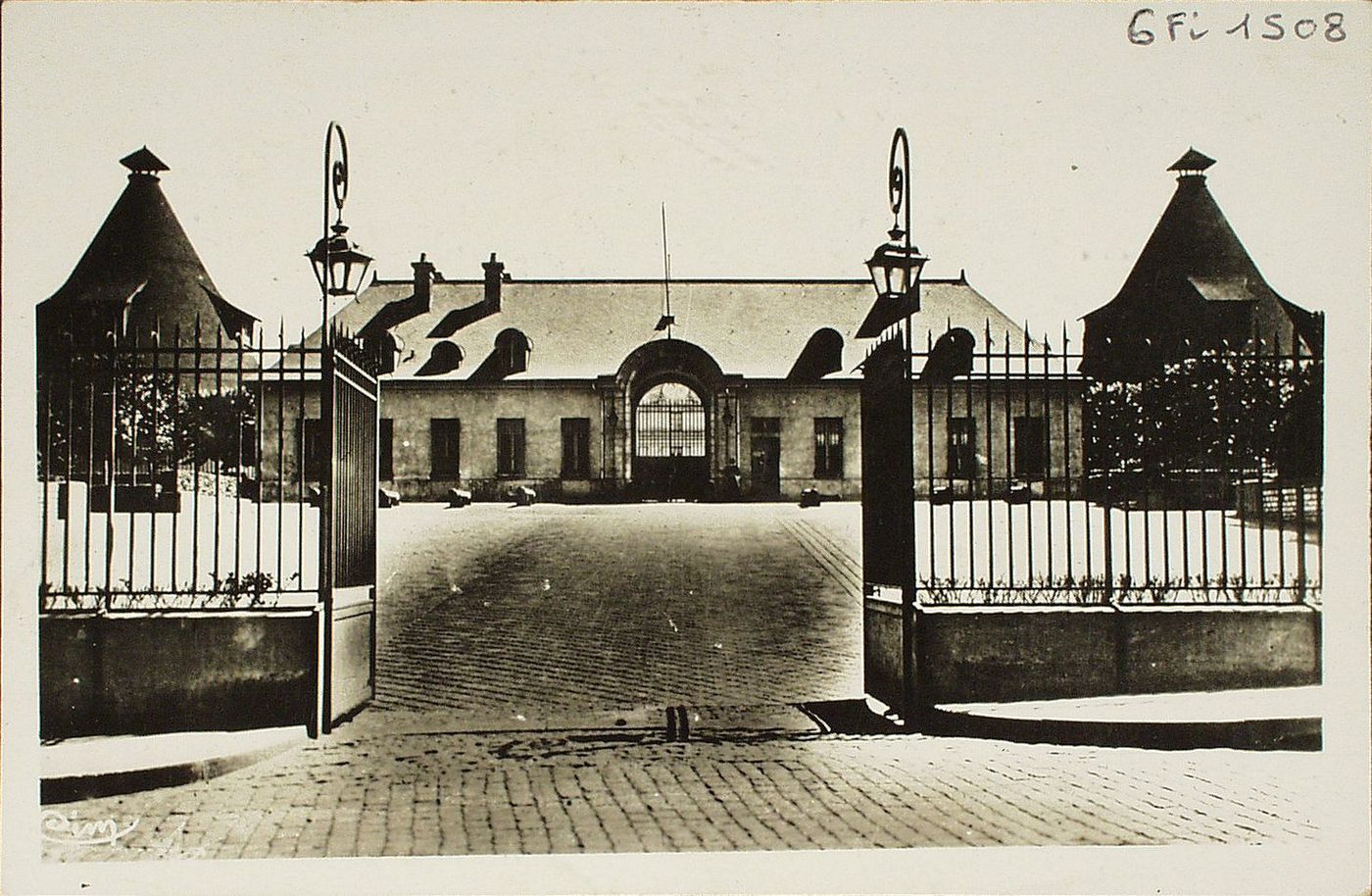 Le Creusot. Château de la Verrerie.