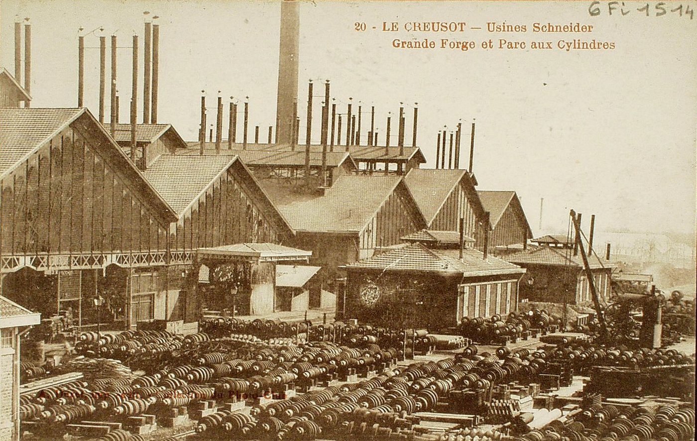 Le Creusot. Usines Schneider. Grande forge et parc aux cylindres.