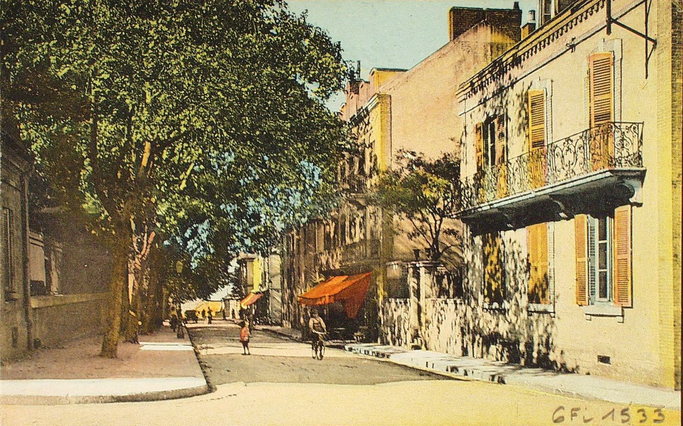 Le Creusot. Rue Jean Bouveri.