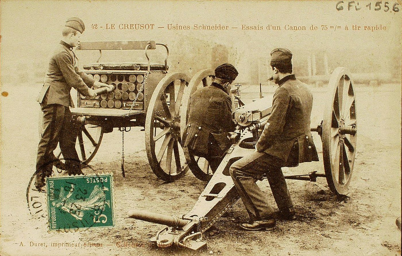 Le Creusot. Usines Schneider. Essai d'un canon de 75 m/m à tir rapide.