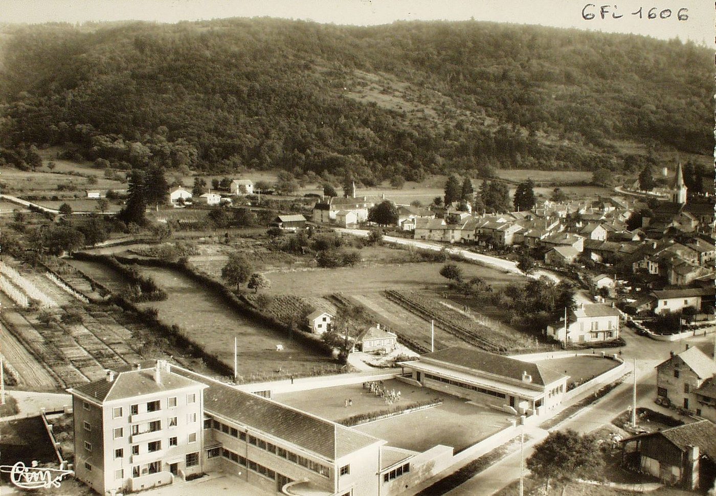 Cuiseaux. Vue aérienne.