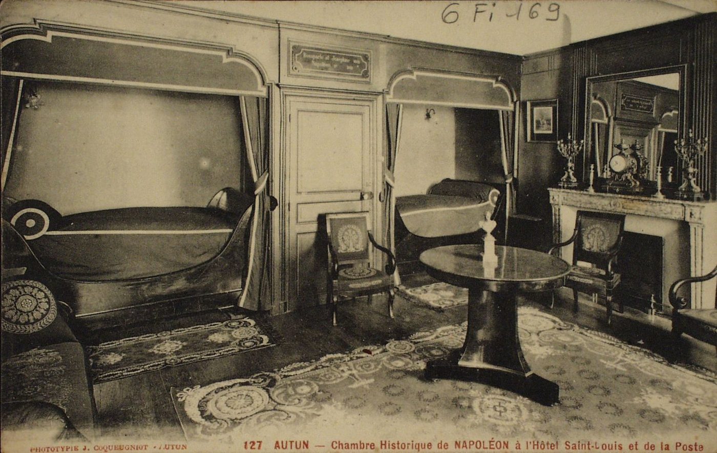 Autun. Chambre historique de Napoléon à l'hôtel Saint-Louis et de la poste.