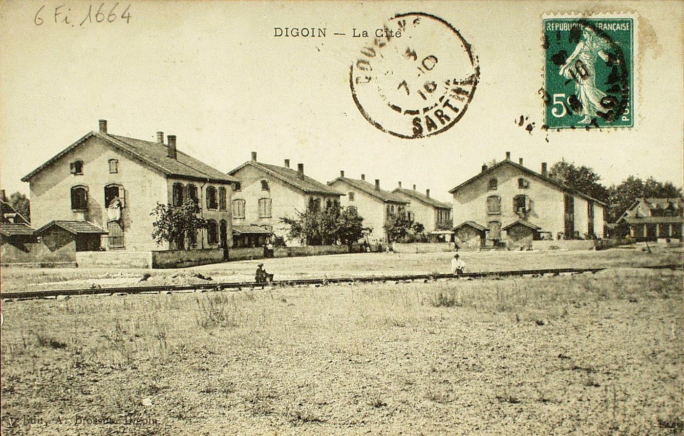 Digoin. La cité.