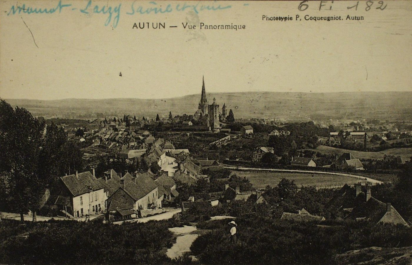 Autun. Vue panoramique.