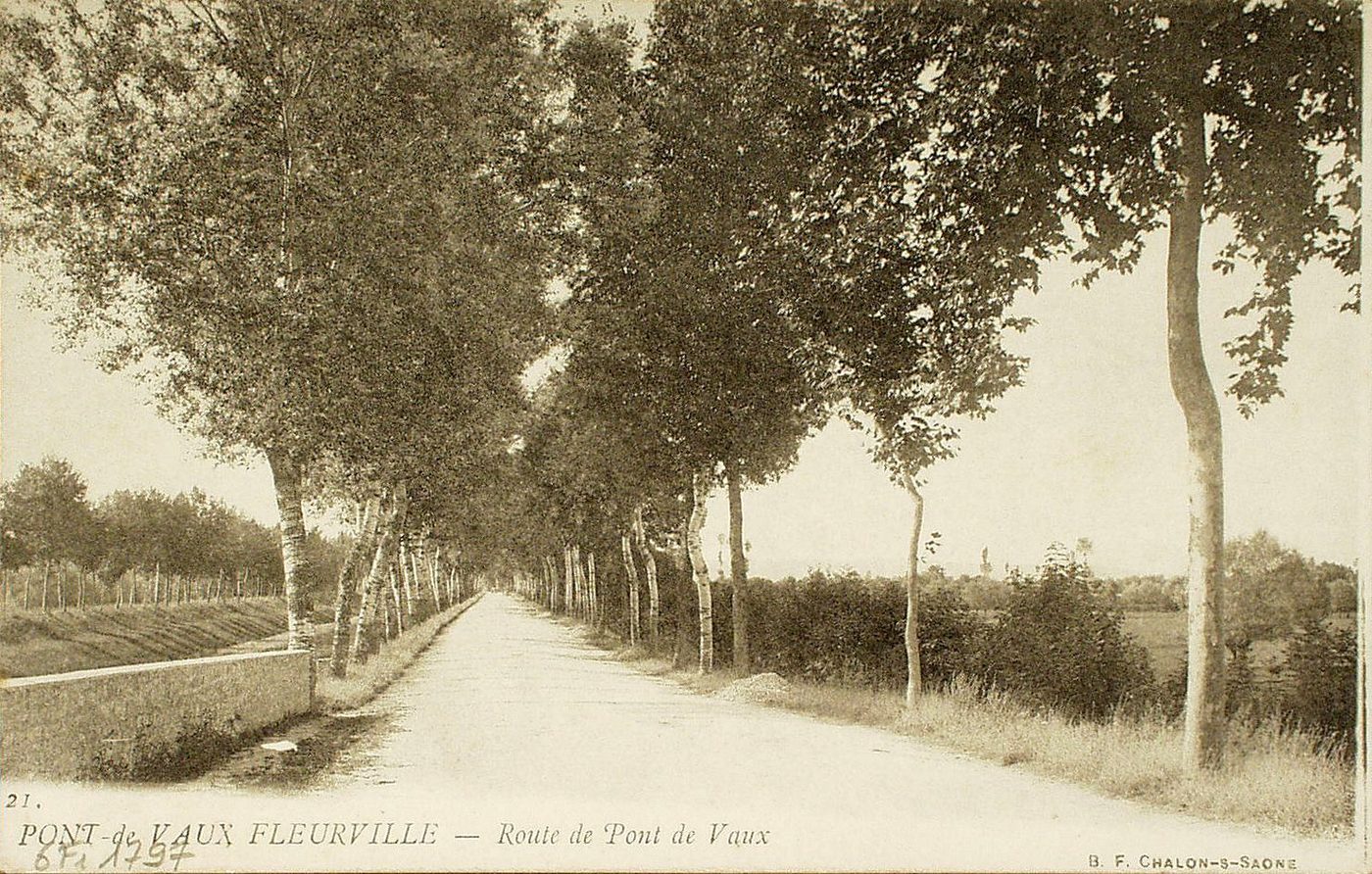 Pont-de-Vaux - Fleurville. Route de Pont-de-Vaux.