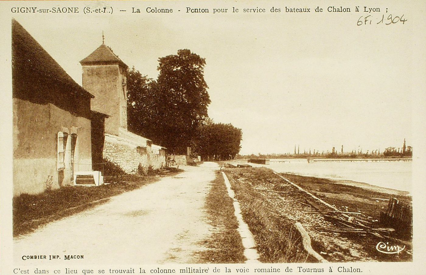 Gigny-sur-Saône. La colonne. Ponton pour le service des bateaux de Chalon à Lyon : c'est dans ce lieu que se trouvait la colonne de la voie romaine de Tournus à Chalon.