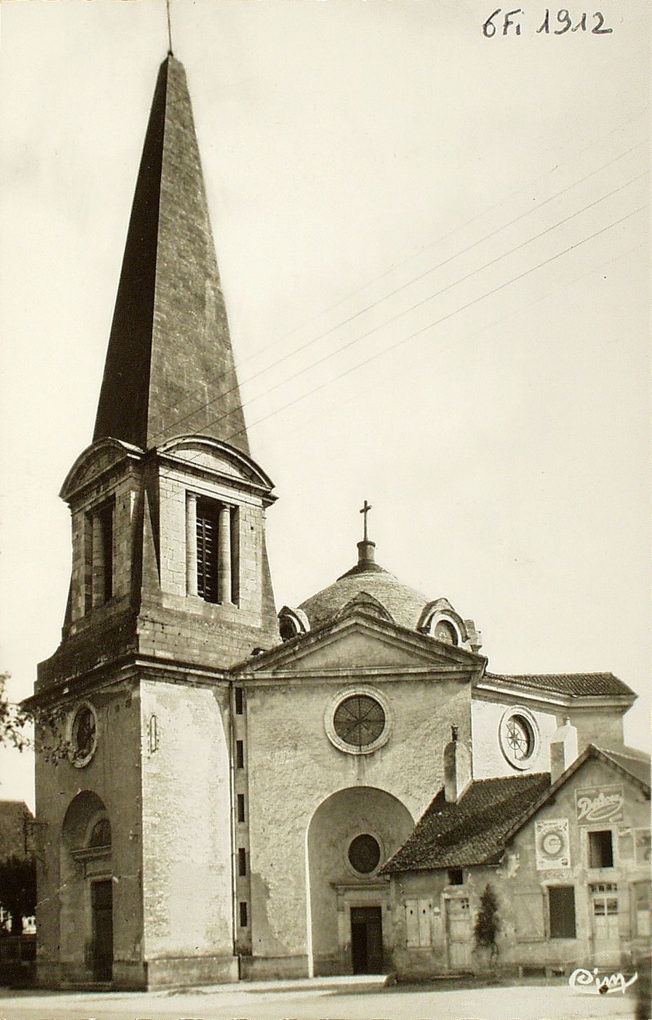 Givry. L'église (monument historique).