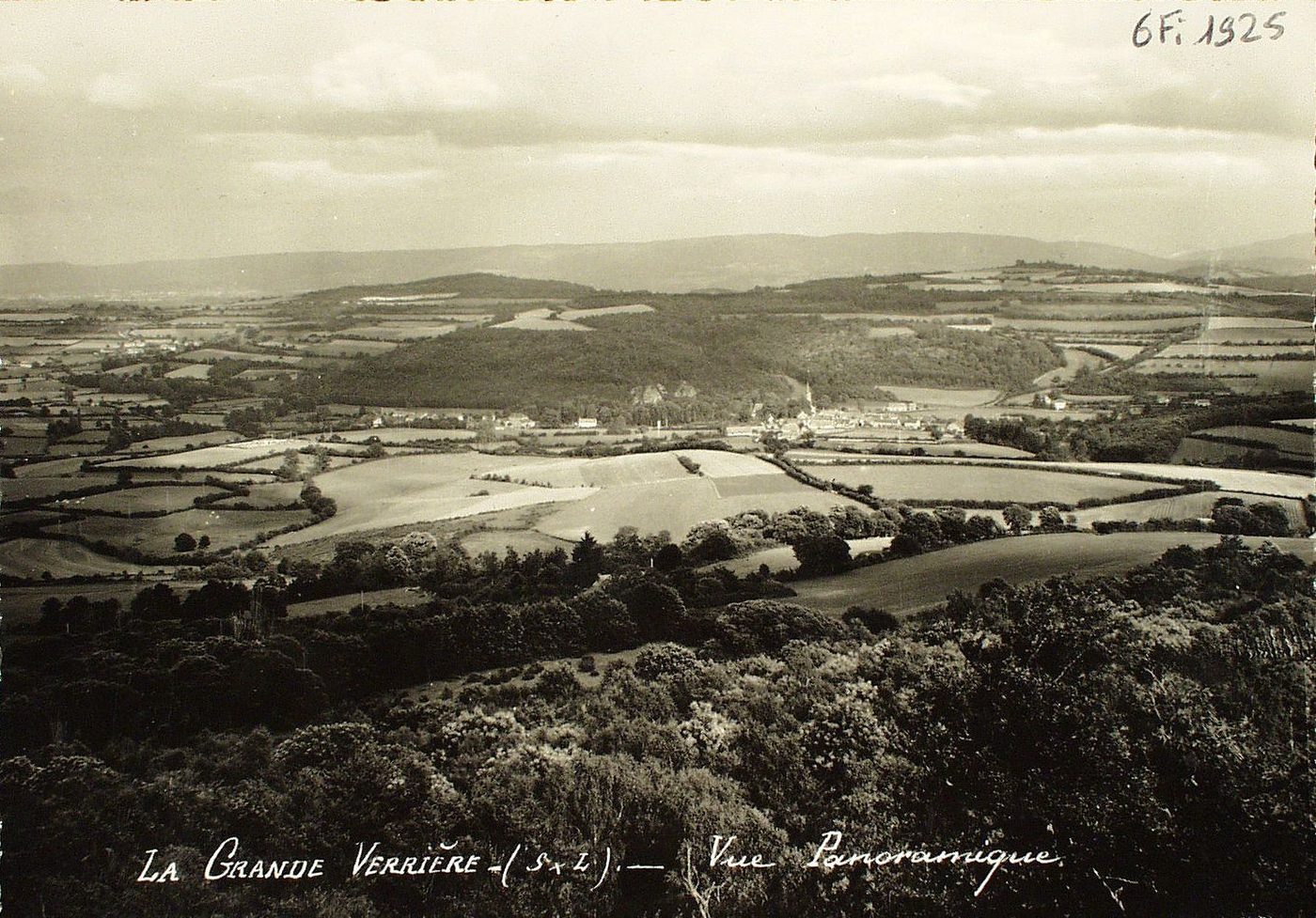 La Grande-Verrière. Vue panoramique.