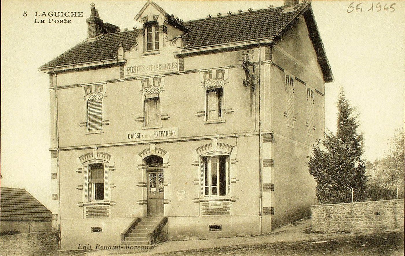 La Guiche. La poste.