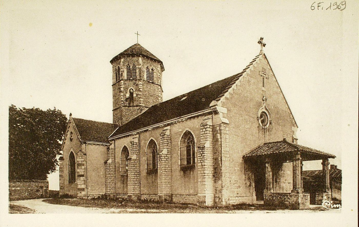 Hurigny. L'église.