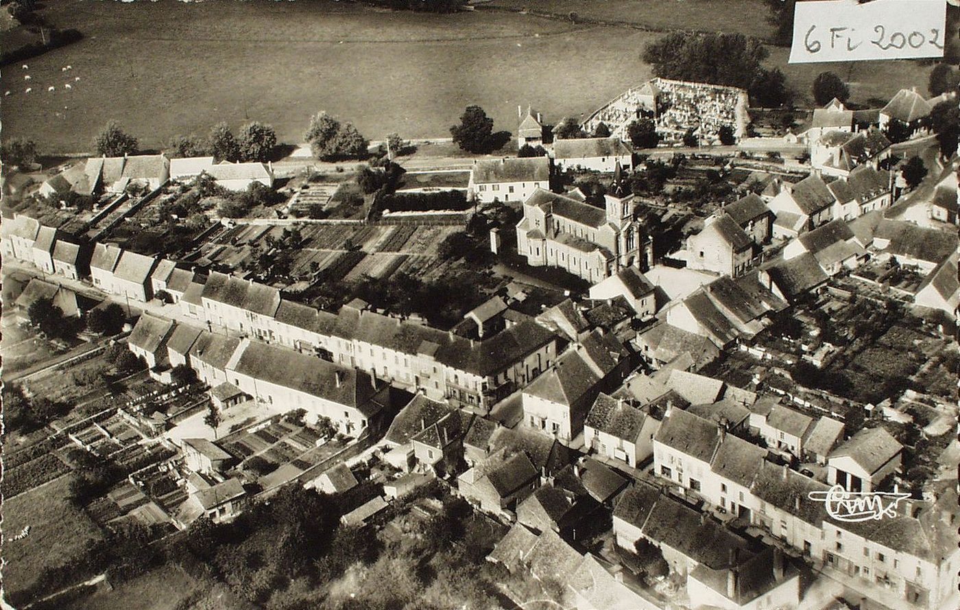 Joncy. Vue générale aérienne.