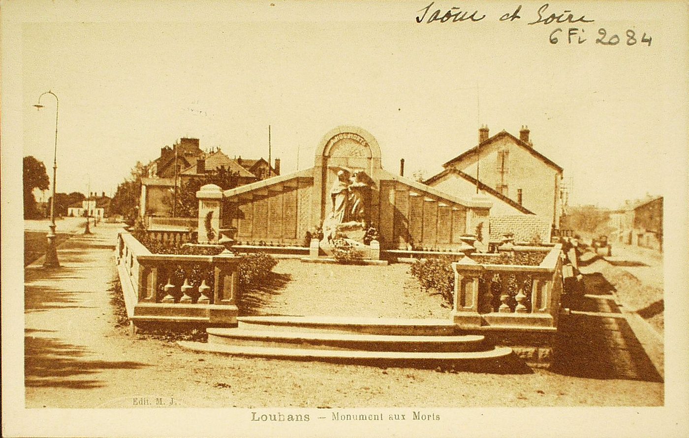 Louhans. Monument aux morts.