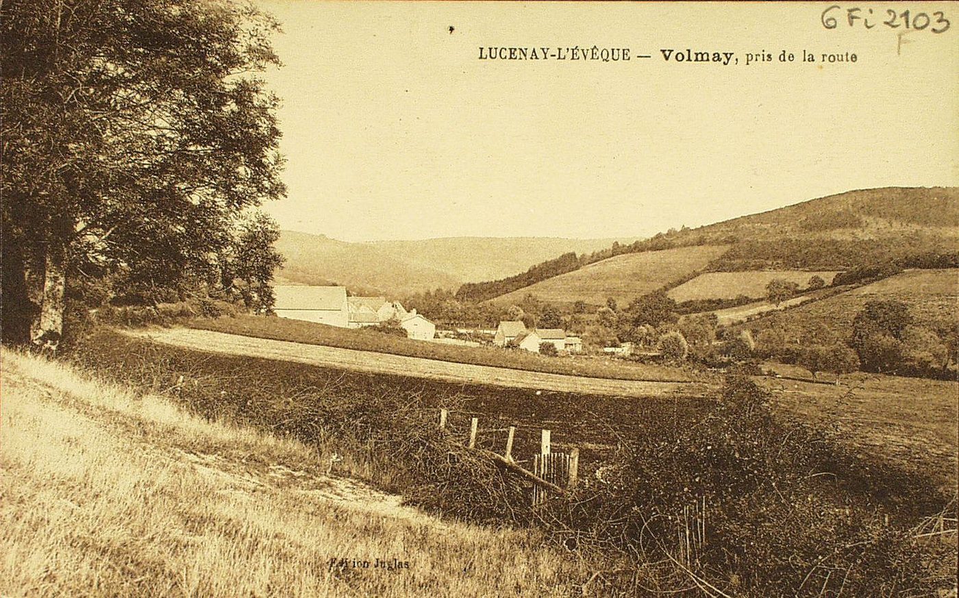 Lucenay-l'Evêque. Volmay, pris de la route.