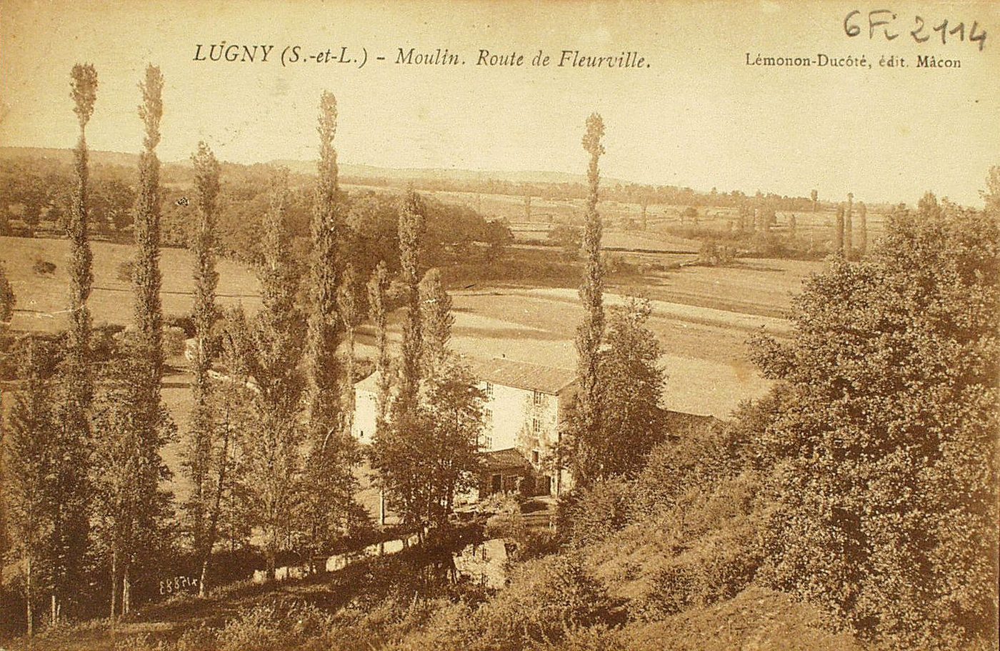 Lugny. Moulin. Route de Fleurville.