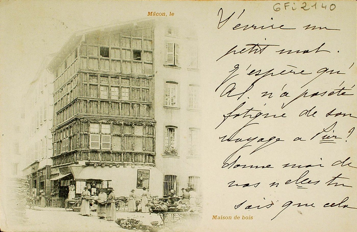 Mâcon. Maison de Bois.