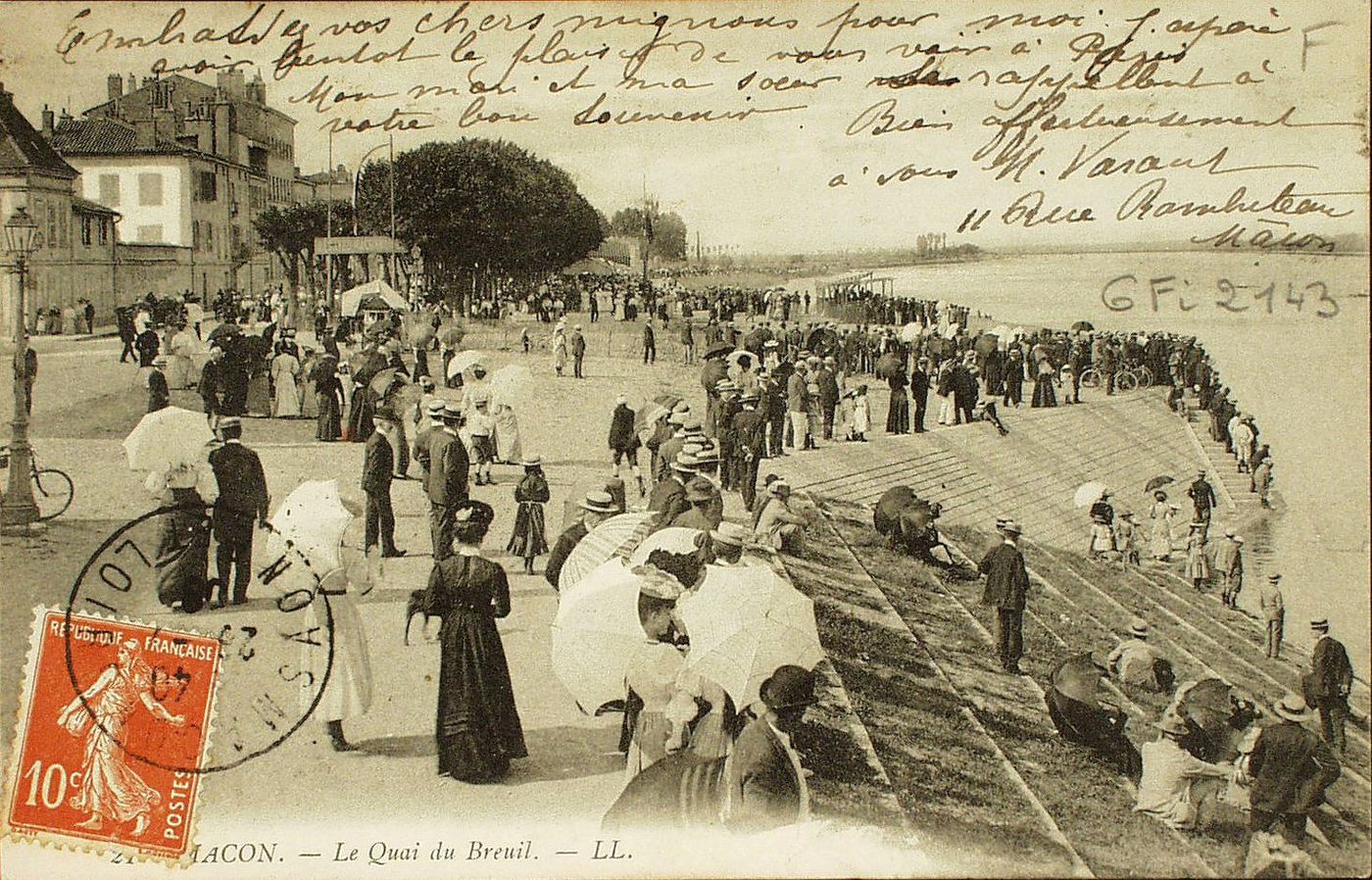 Mâcon. Le quai du Breuil.