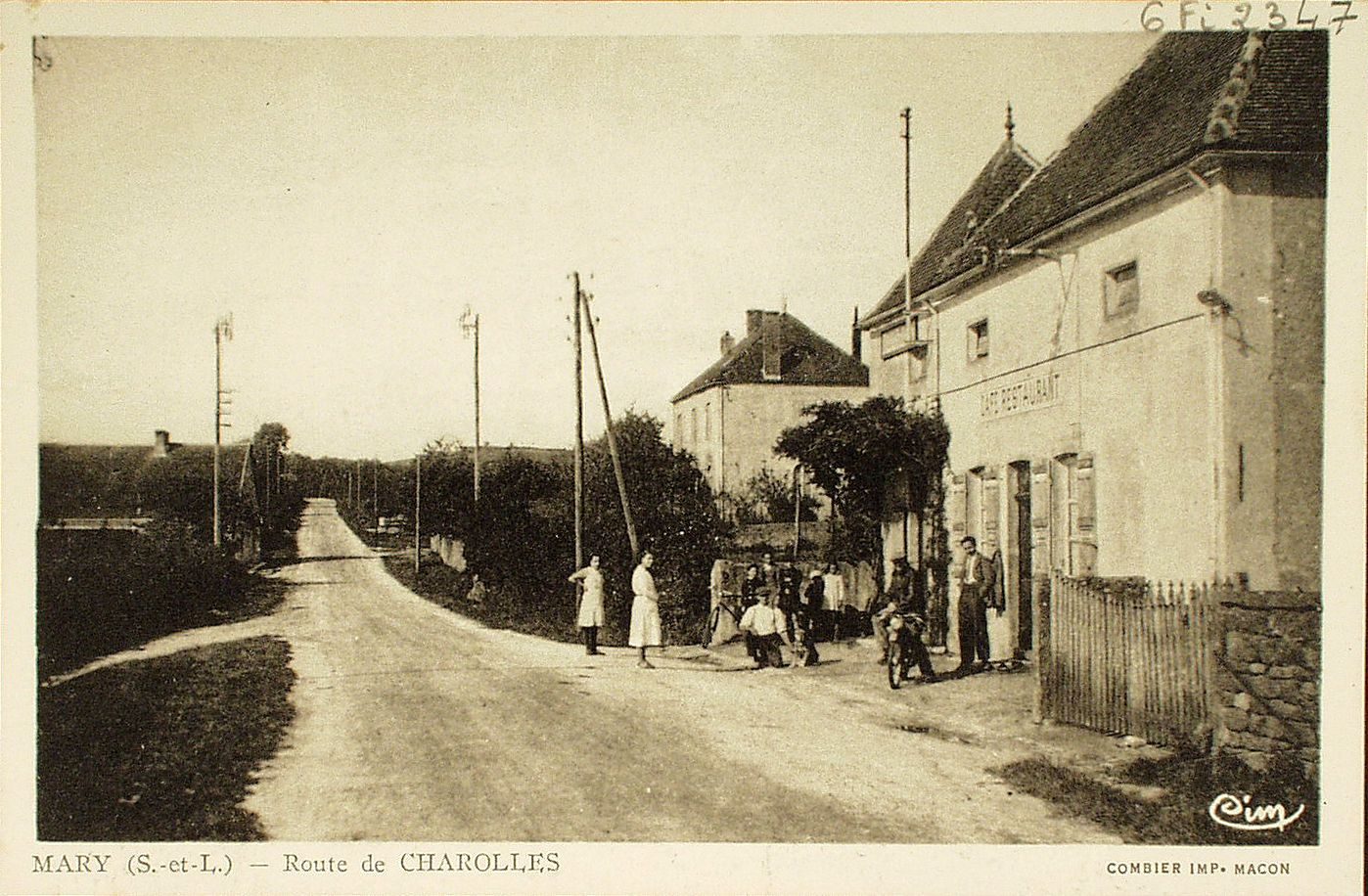 Mary. Route de Charolles.