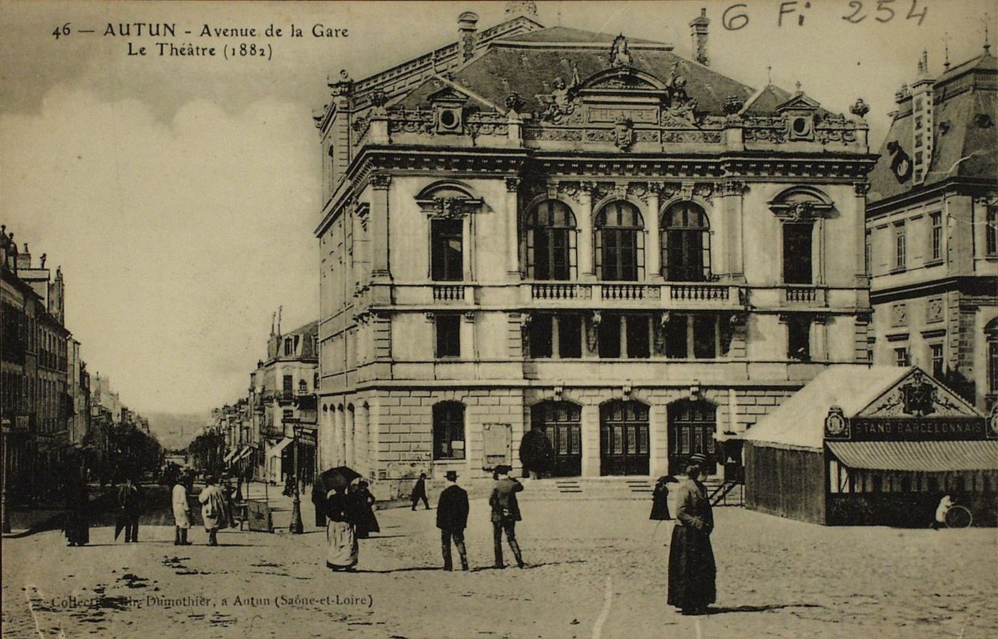 Autun. Avenue de la Gare. Le théâtre (1882).
