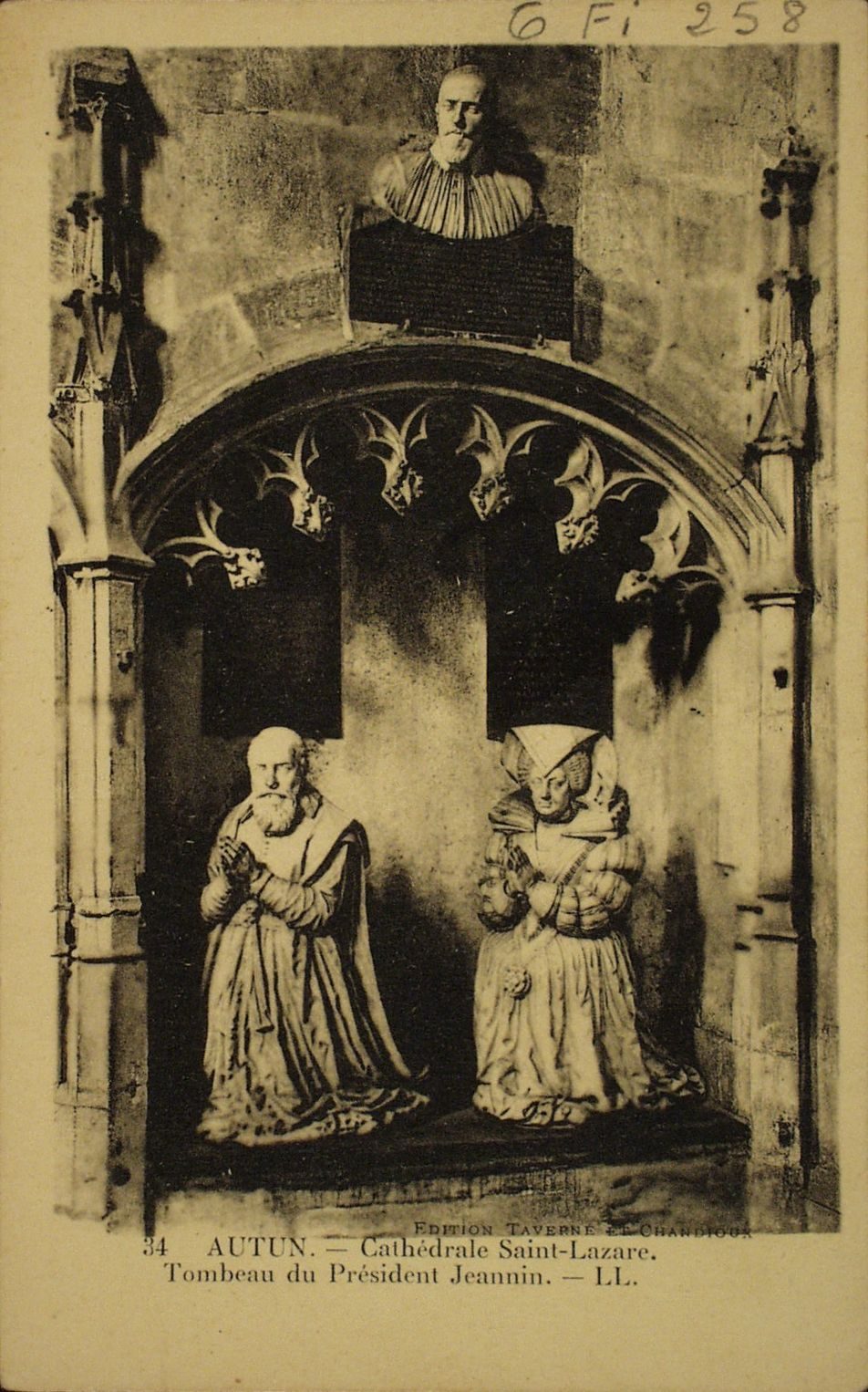 Autun. Cathédrale Saint-Lazare. Tombeau du président Jeannin.