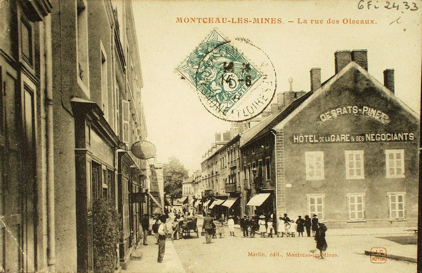 Montceau-les-Mines. La rue des Oiseaux.