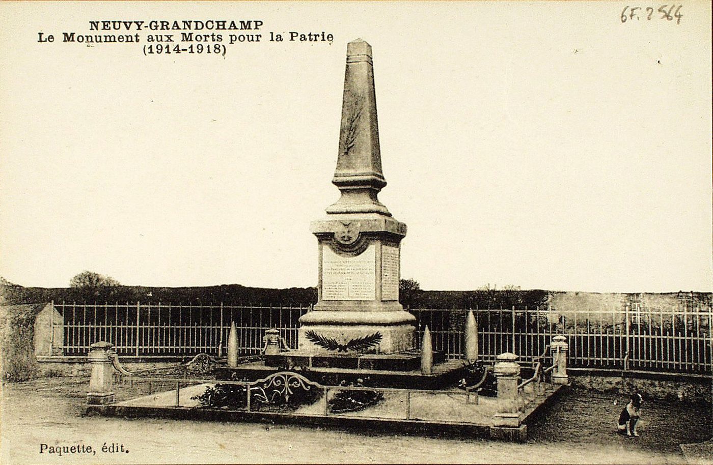 Neuvy-Grandchamp. Le monument aux morts pour la patrie (1914-1918).