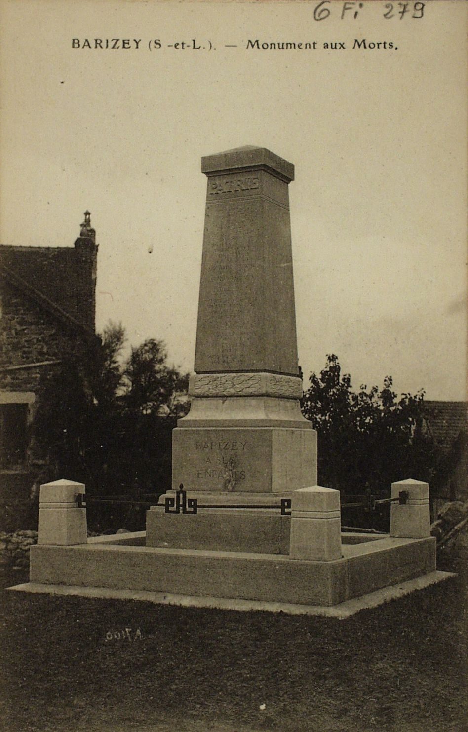 Barizey. Monuments aux morts.