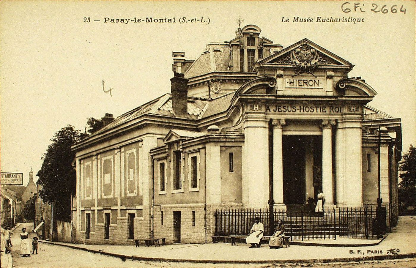 Paray-le-Monial. Le musée eucharistique.
