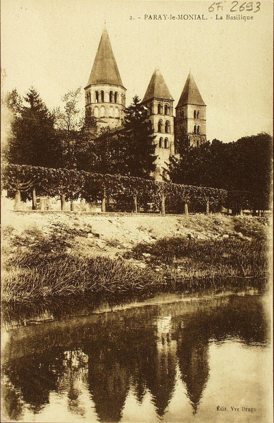 Paray-le-Monial. La basilique.
