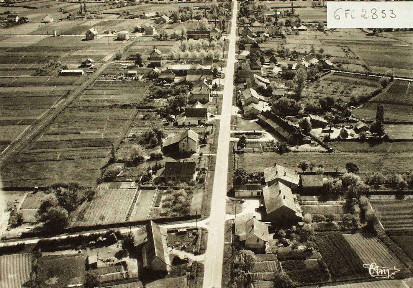 Rancy. Vue panoramique aérienne.