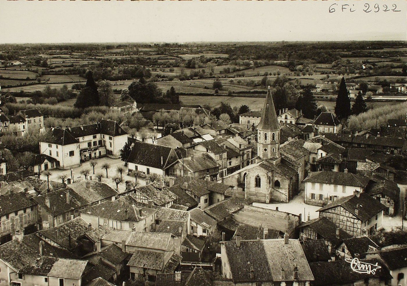 Romenay. Vue aérienne.