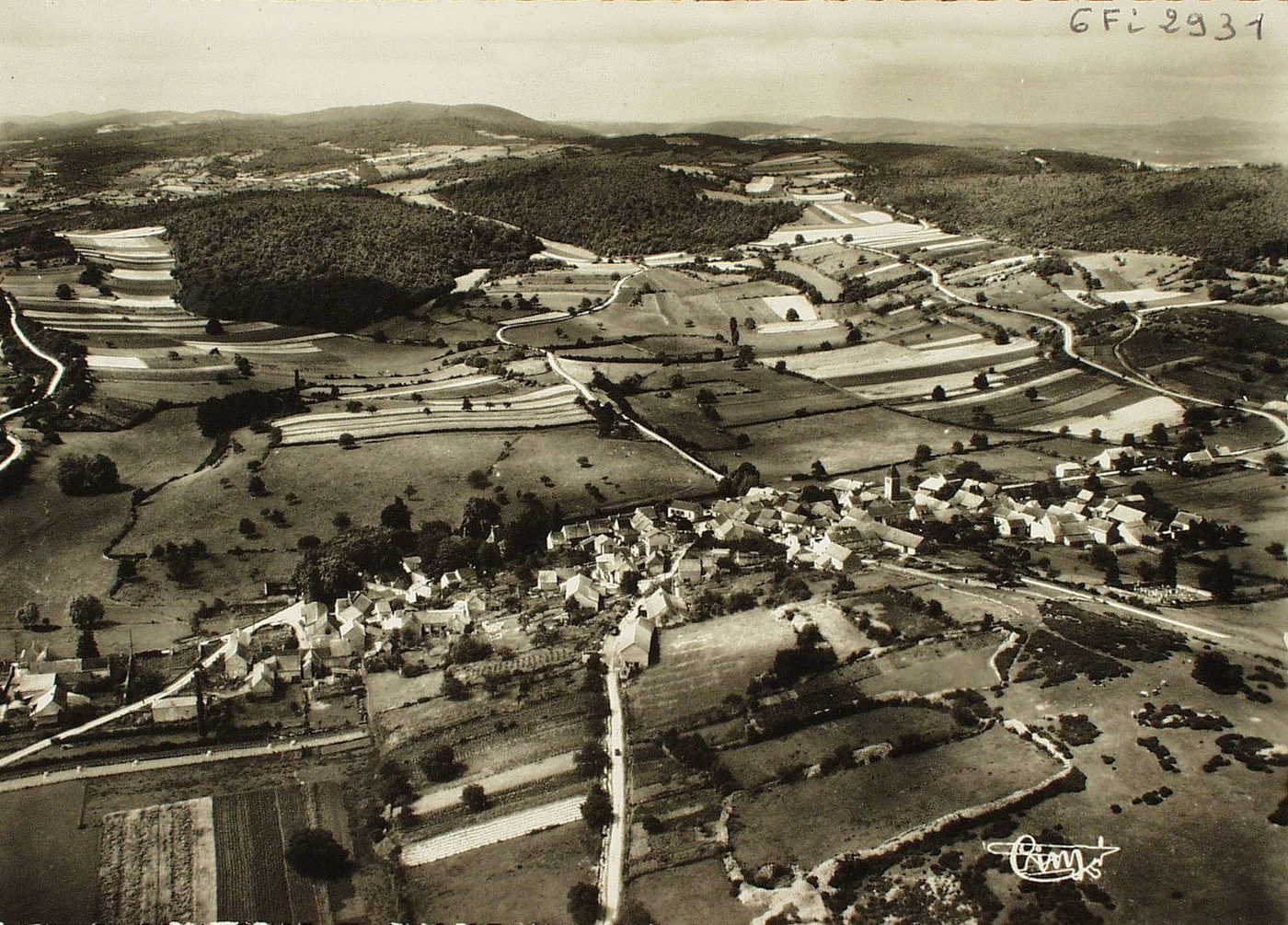 Royer. Vue panoramique aérienne.