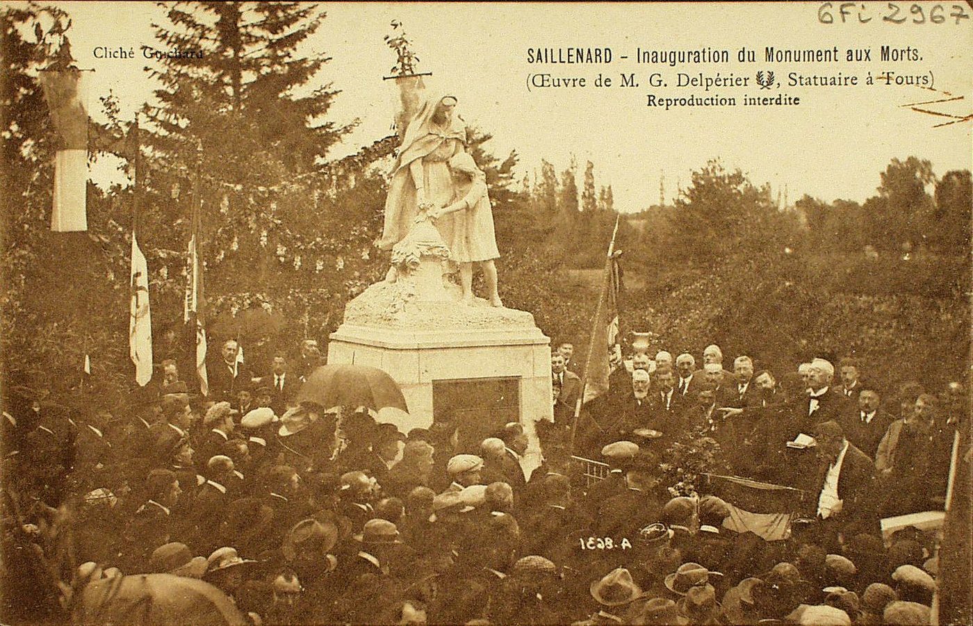 Saillenard. Inauguration du monument aux morts. Oeuvre de M. G. Delpérier, statuaire à Tours.