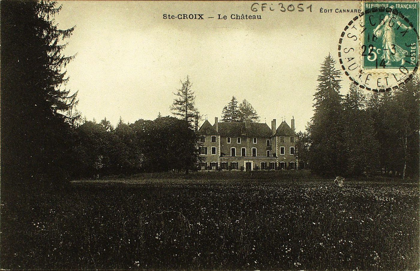 Sainte-Croix. Le château.